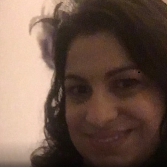 Meet your Posher, Mani - Picture 2 of 2